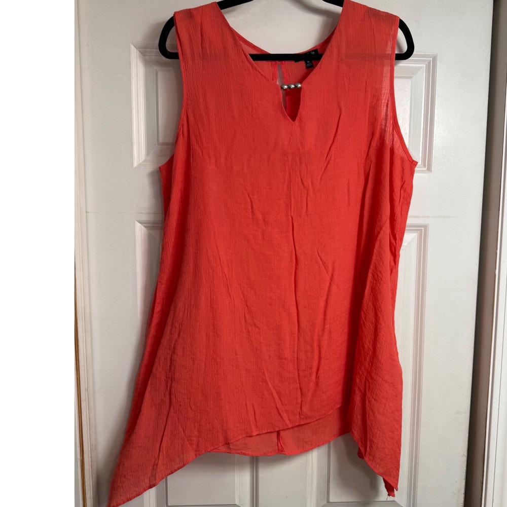 Sami & Jo Plus 3X Coral Pink Sleeveless Sharkbite Tunic Blouse Bead V-Neck